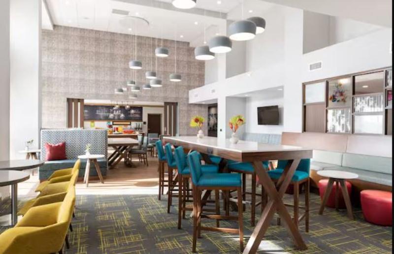 Hampton Inn Fort Myers Downtown image