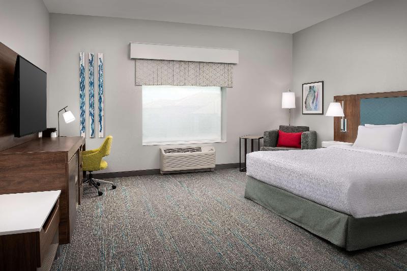 Hampton Inn By Hilton Orlando Southeast Nona image