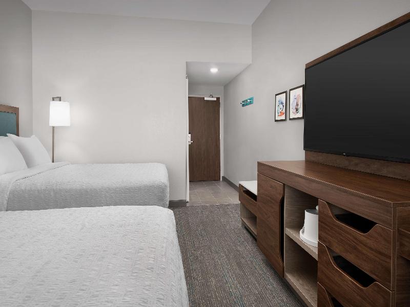Hampton Inn By Hilton Orlando Southeast Nona image