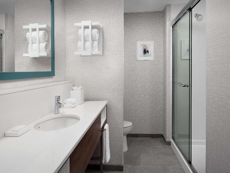 Hampton Inn By Hilton Orlando Southeast Nona image