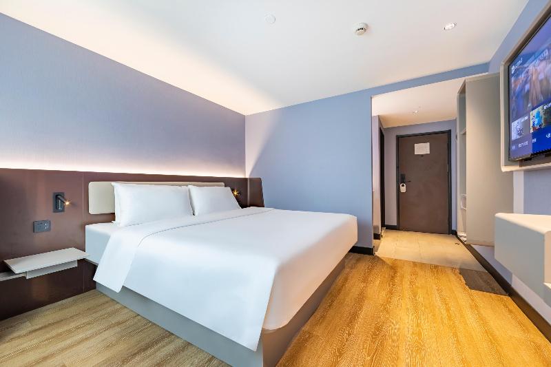 Hanting Hotel Shanghai Jing An Temple Center