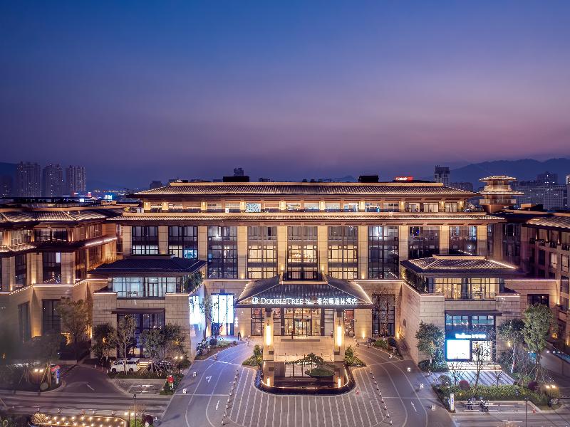 DoubleTree by Hilton Cangnan image
