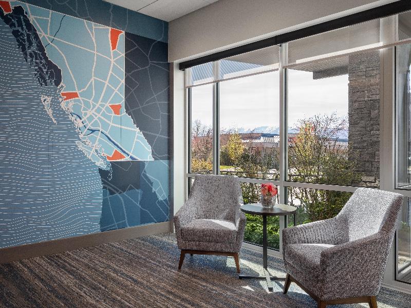 Holiday Inn Express and Suites Courtenay Comox image