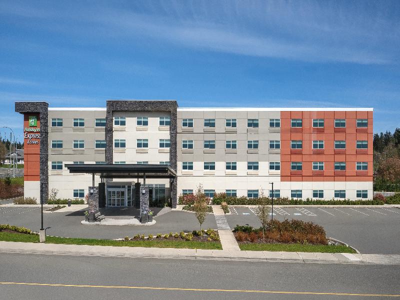 Holiday Inn Express and Suites Courtenay Comox image