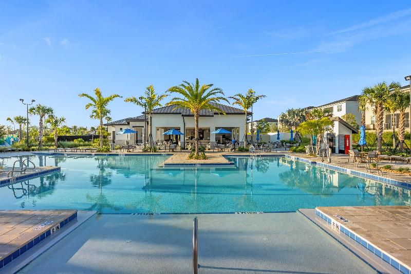 Champions Gate Resort Townhomes image