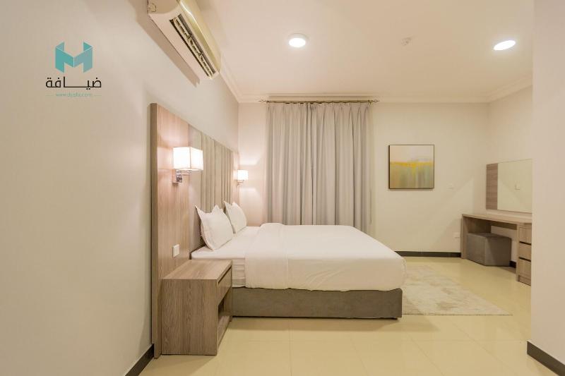 Terrace View 3 Hotel Apartments image