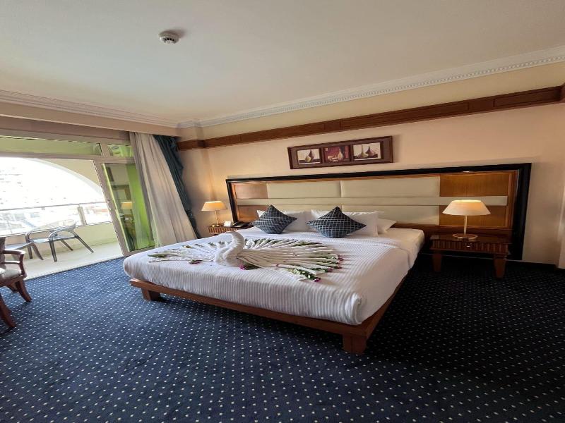 Paradise Home City Stars Hotel image