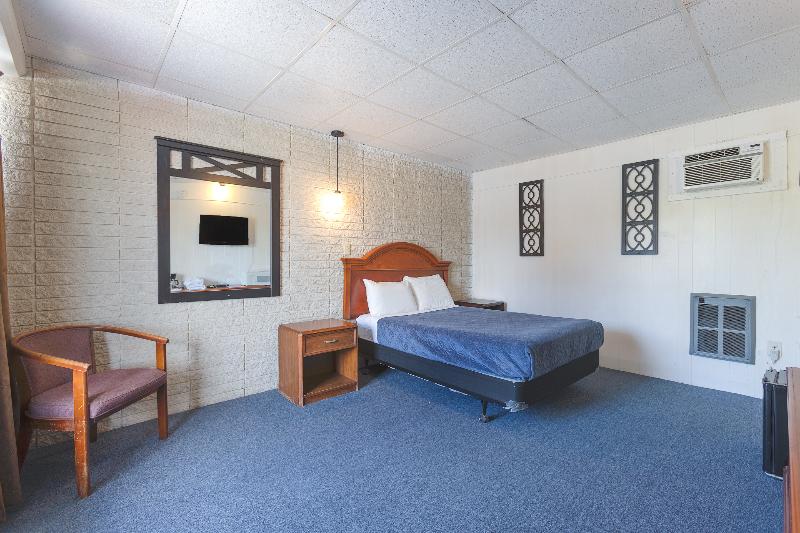 Sonrise Inn Lincoln Hwy By Oyo image 1