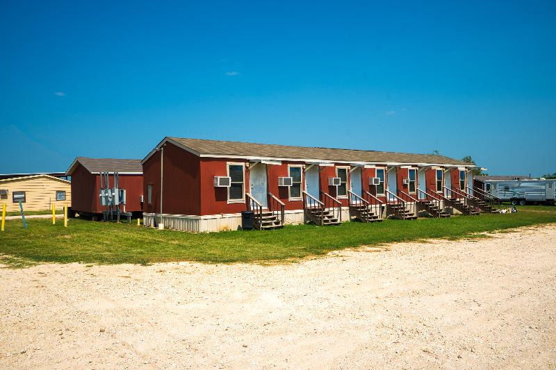 Grand Eagle Ford Lodge & RV Park Nixon — photo 3