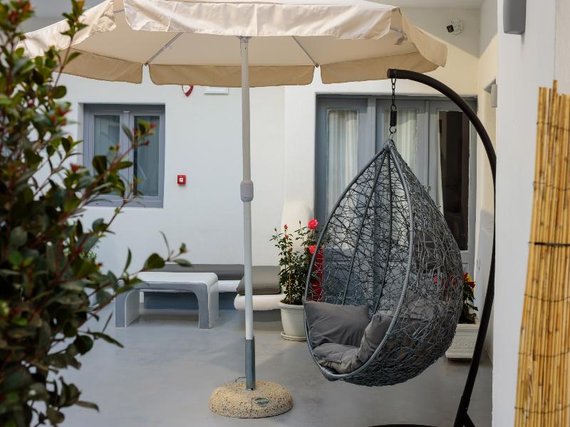Tatakis Design Hotel, Fira image
