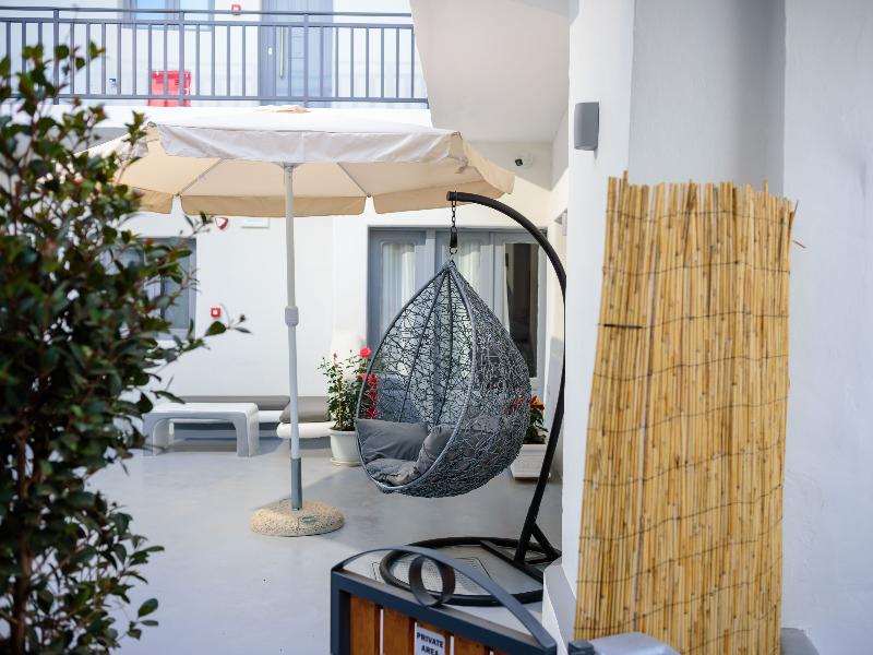 Tatakis Design Hotel, Fira image