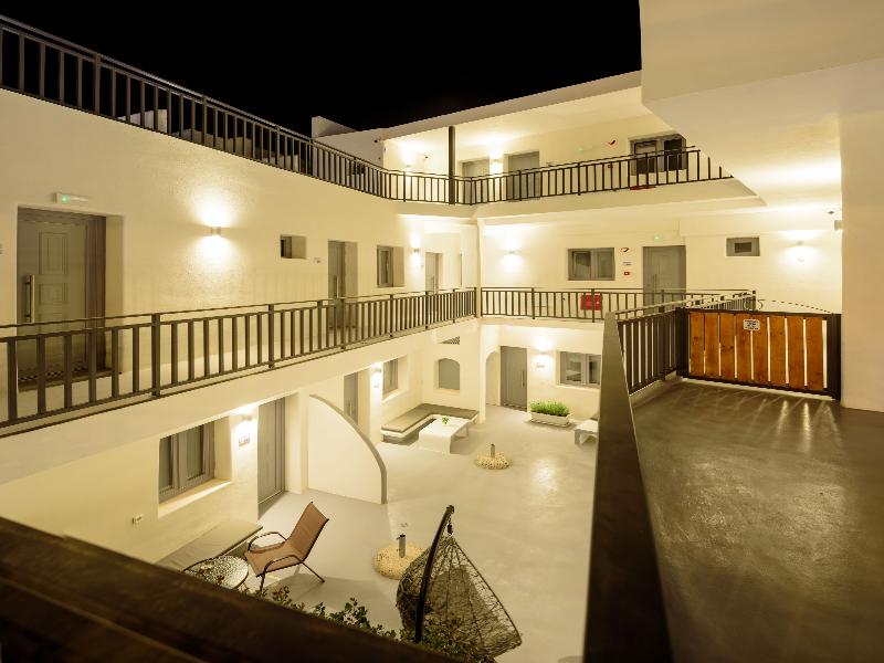 Tatakis Design Hotel, Fira image