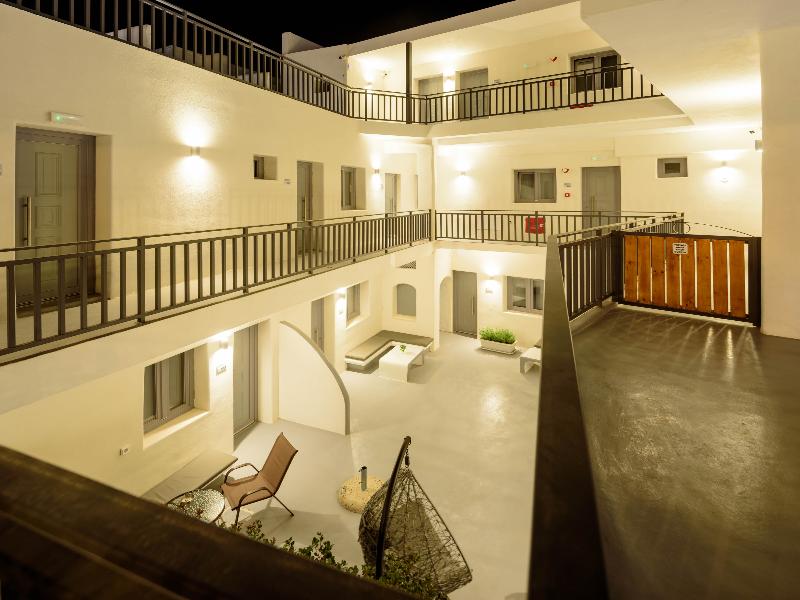 Tatakis Design Hotel, Fira image