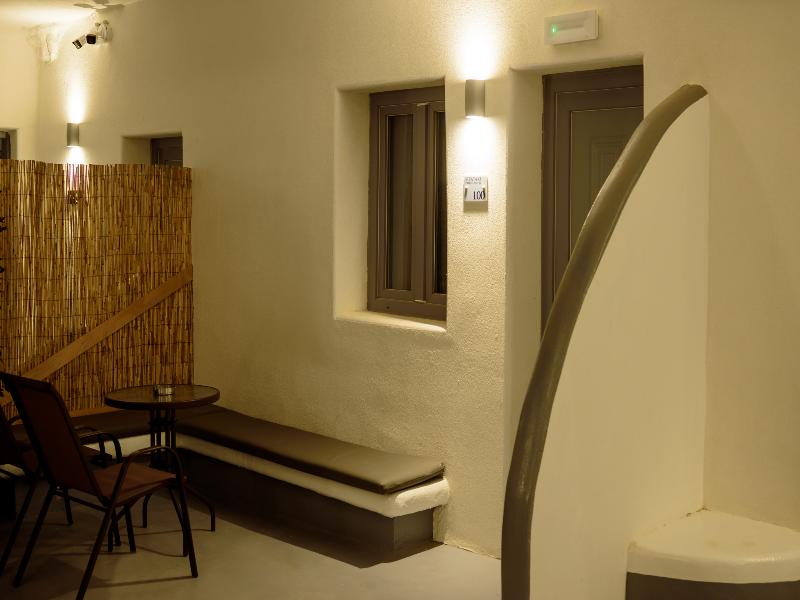 Tatakis Design Hotel, Fira image