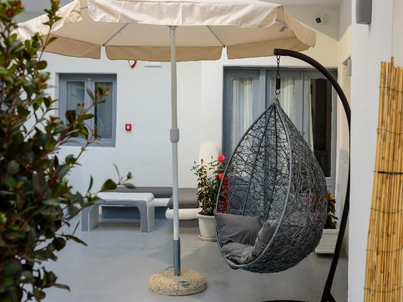 Tatakis Design Hotel, Fira image