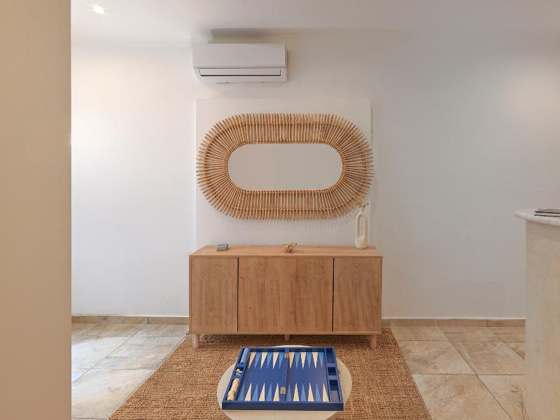 Tatakis Design Hotel, Fira image