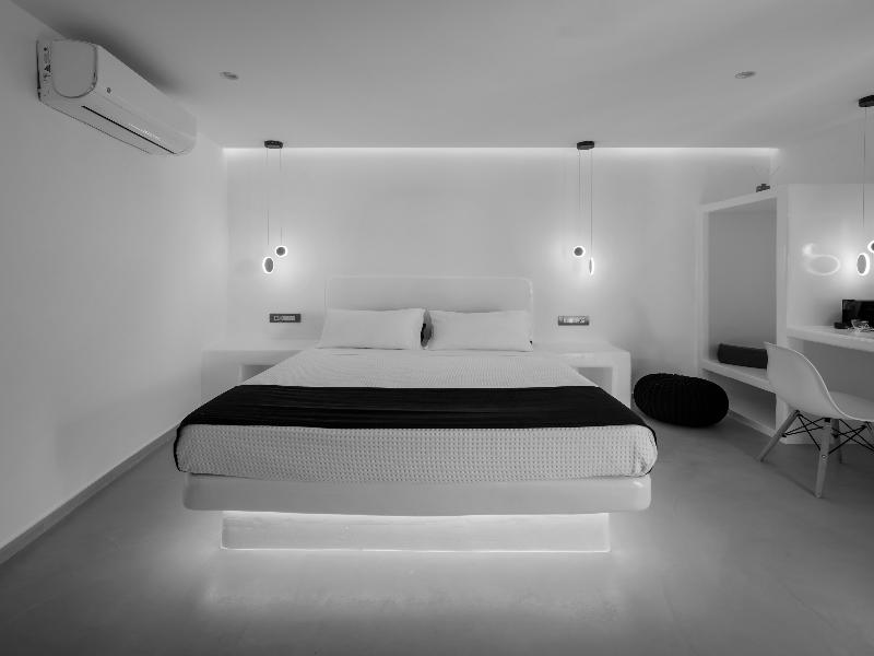 Tatakis Design Hotel, Fira image