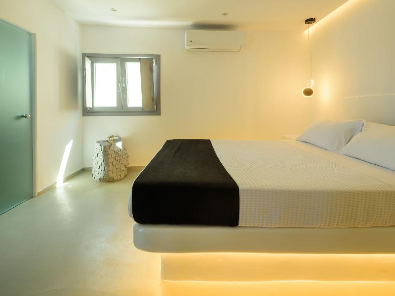 Tatakis Design Hotel, Fira image