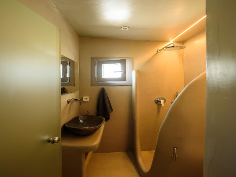 Tatakis Design Hotel, Fira image