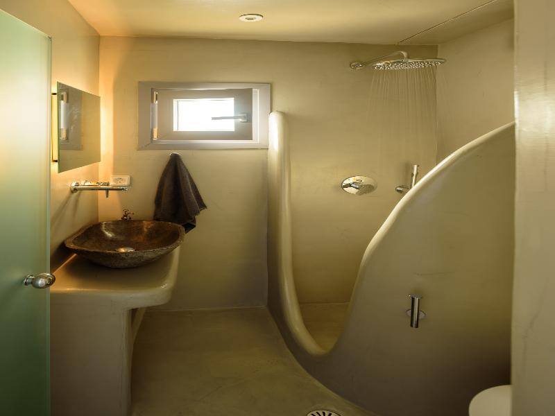 Tatakis Design Hotel, Fira image