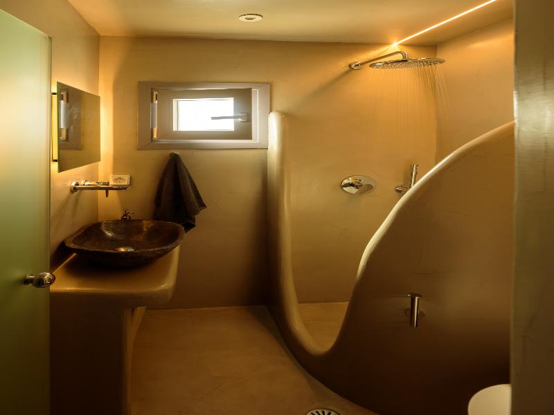 Tatakis Design Hotel, Fira image