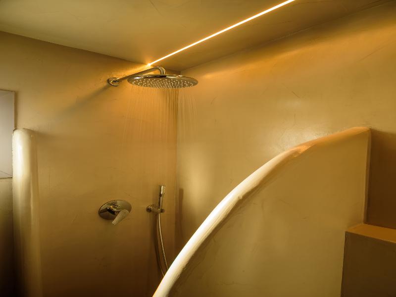 Tatakis Design Hotel, Fira image