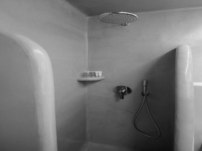 Tatakis Design Hotel, Fira image