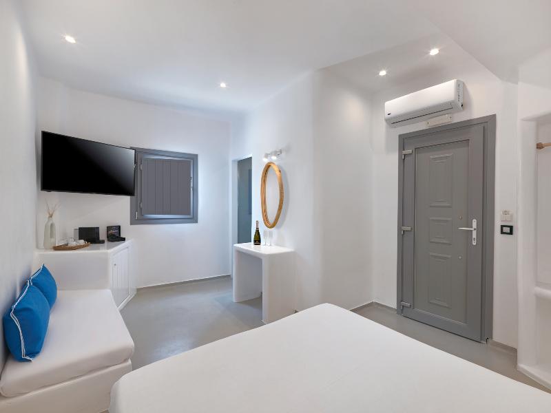 Tatakis Design Hotel, Fira image