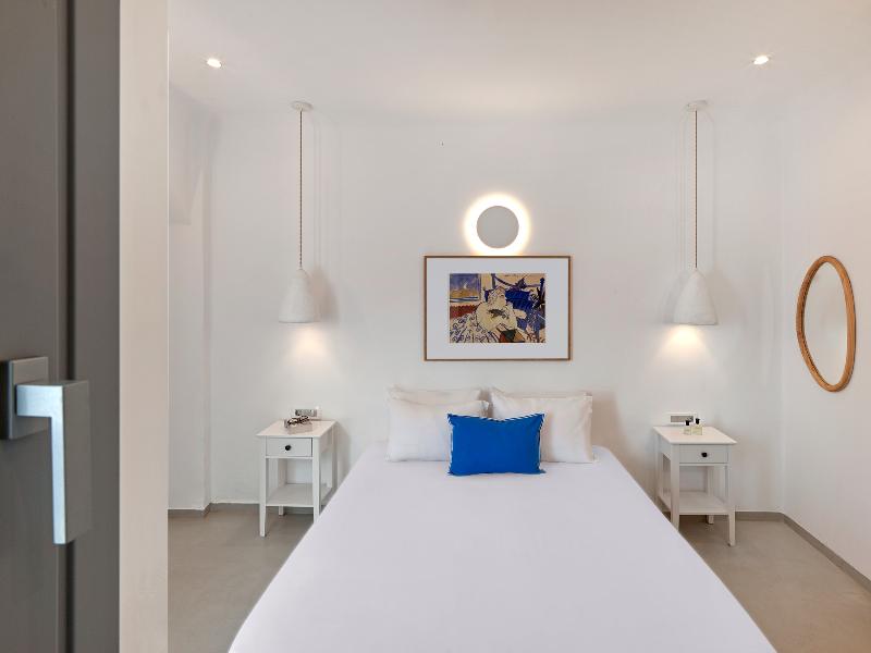 Tatakis Design Hotel, Fira image
