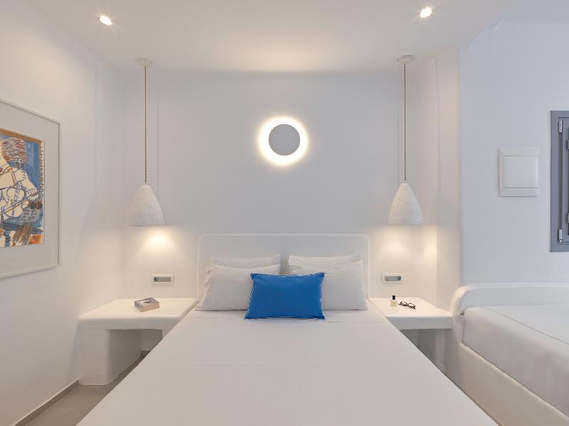Tatakis Design Hotel, Fira image