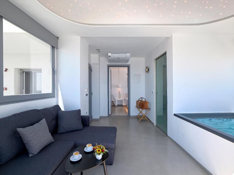 Tatakis Design Hotel, Fira image