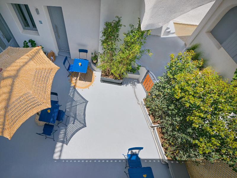 Tatakis Design Hotel, Fira image