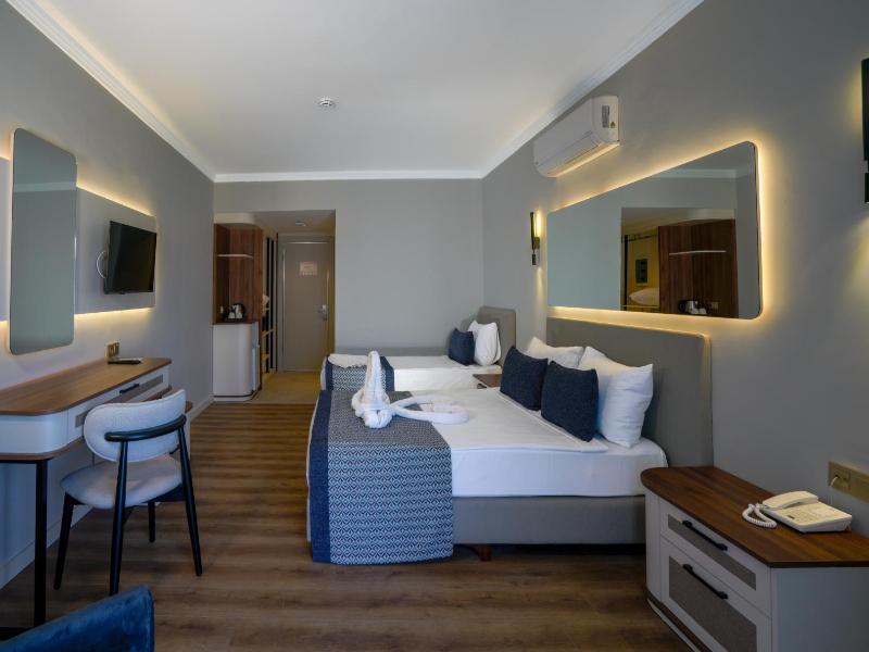 Q Ella Beach Hotel 4