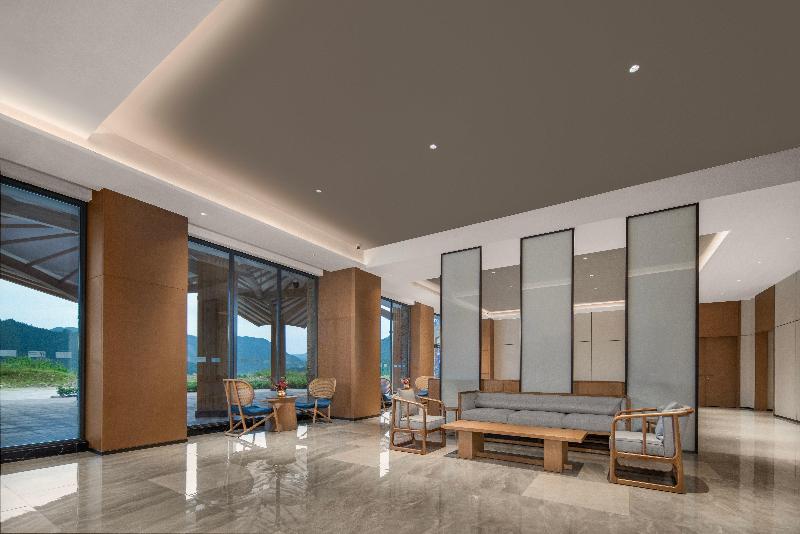 Holiday Inn Express Wawu Mountain image