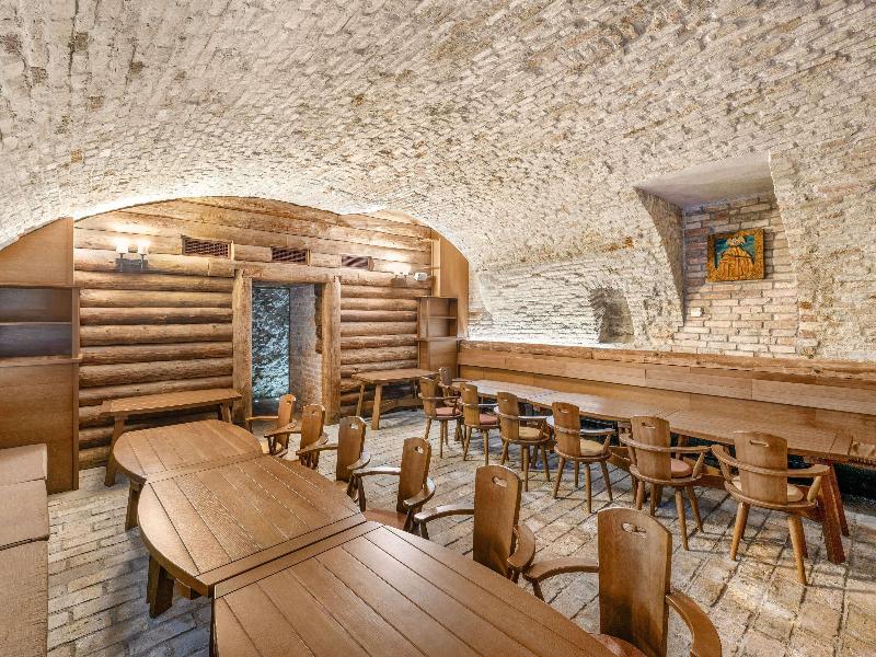Mercure Szekesfehervar Magyar Kiraly image