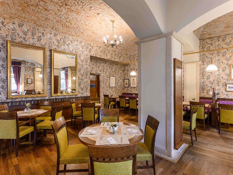 Mercure Szekesfehervar Magyar Kiraly image