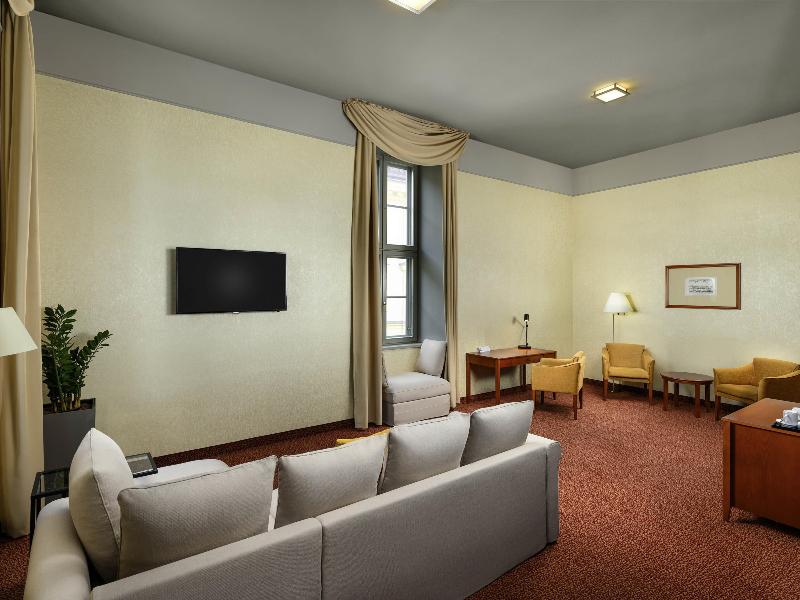 Mercure Szekesfehervar Magyar Kiraly image