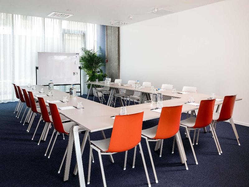 Adagio Access Gent Centrum Dampoort image