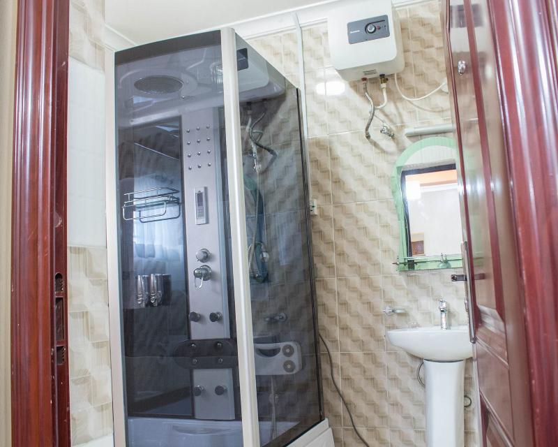 Beij Inn And Suites image