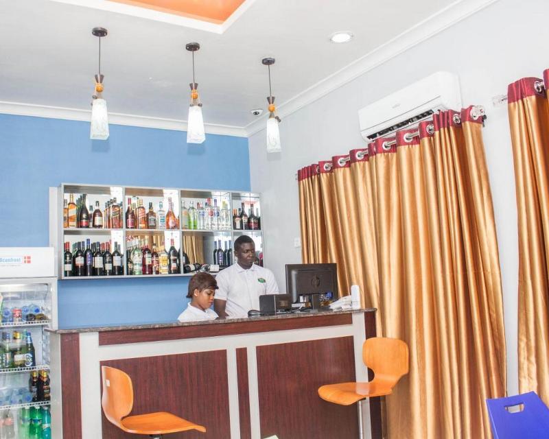 Beij Inn And Suites image