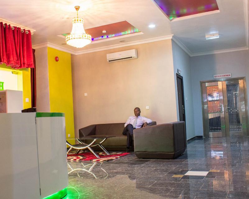 Beij Inn And Suites image
