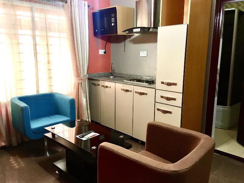 Beij Inn And Suites image