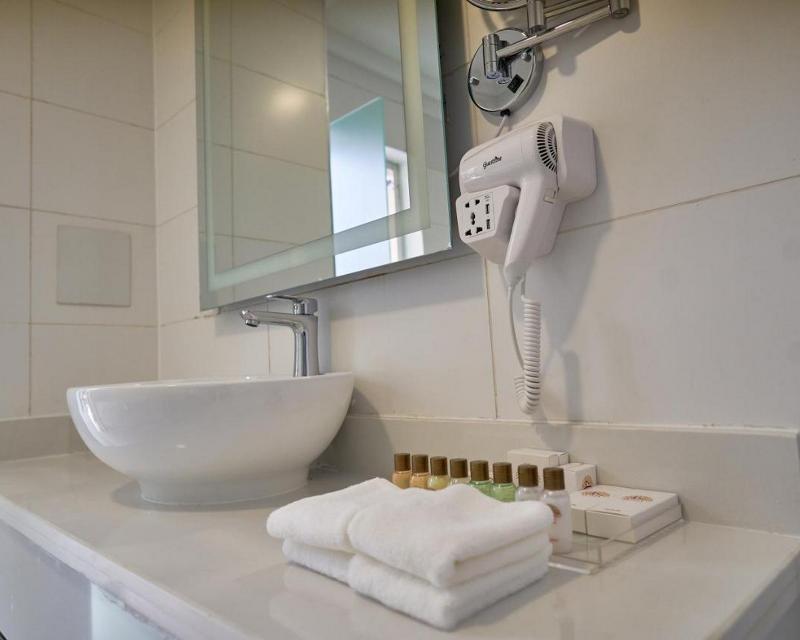 Monty Suites Lekki image