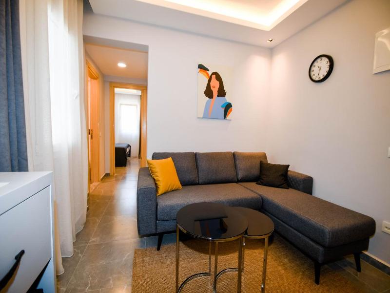 Swan Boutique Hotel image