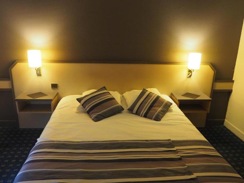 Hotel L'amandois image