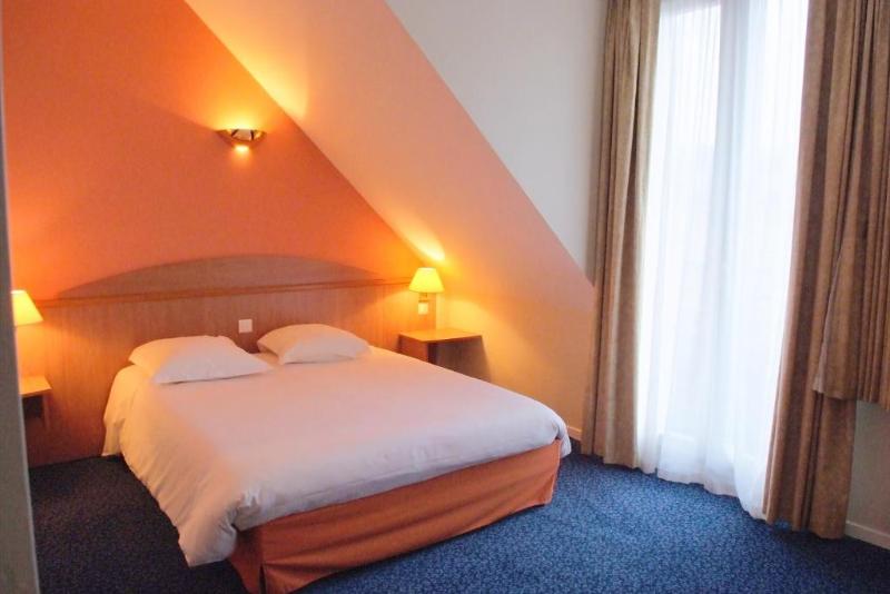 Hotel L'amandois image