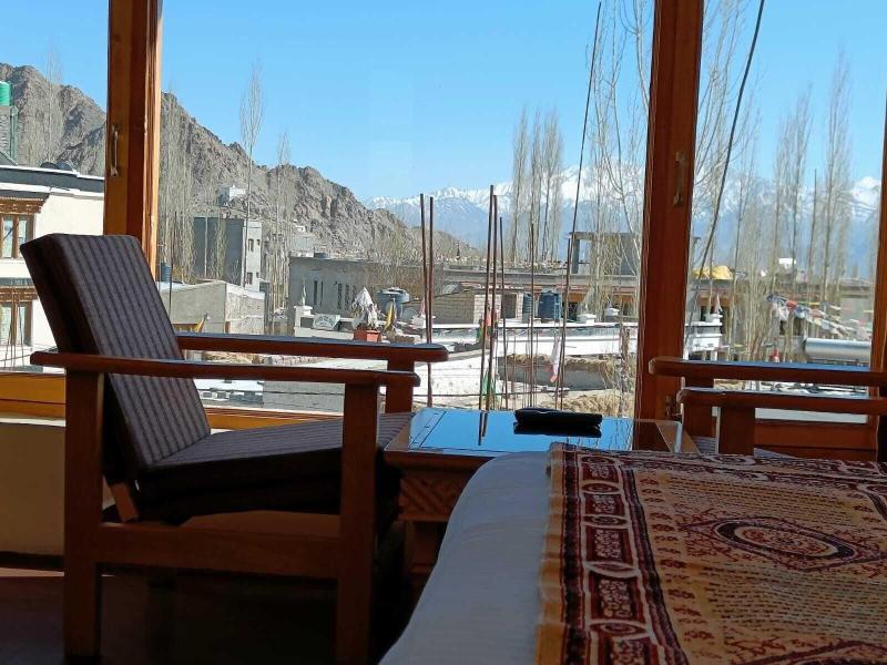 Hotel Malik Residency image