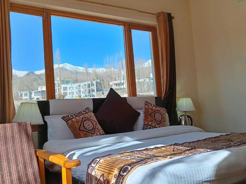 Hotel Malik Residency image