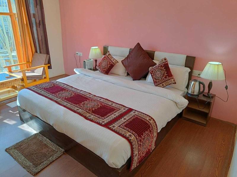 Hotel Malik Residency image