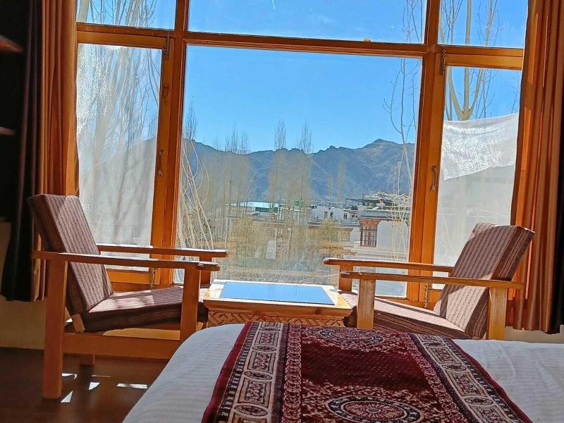 Hotel Malik Residency image
